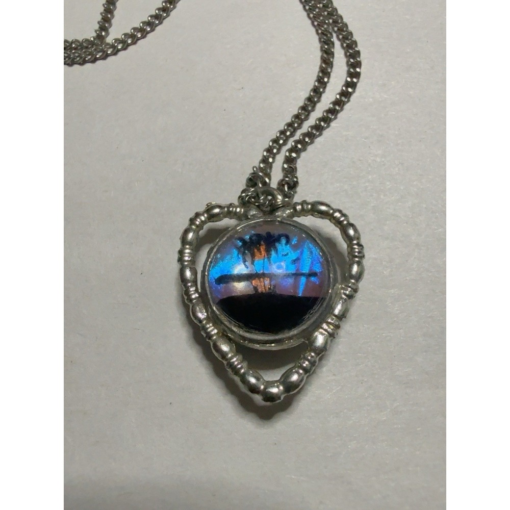 T20256-Iridescent Blue Purple Heart Pendant Necklace Silver Tone 24" Unique